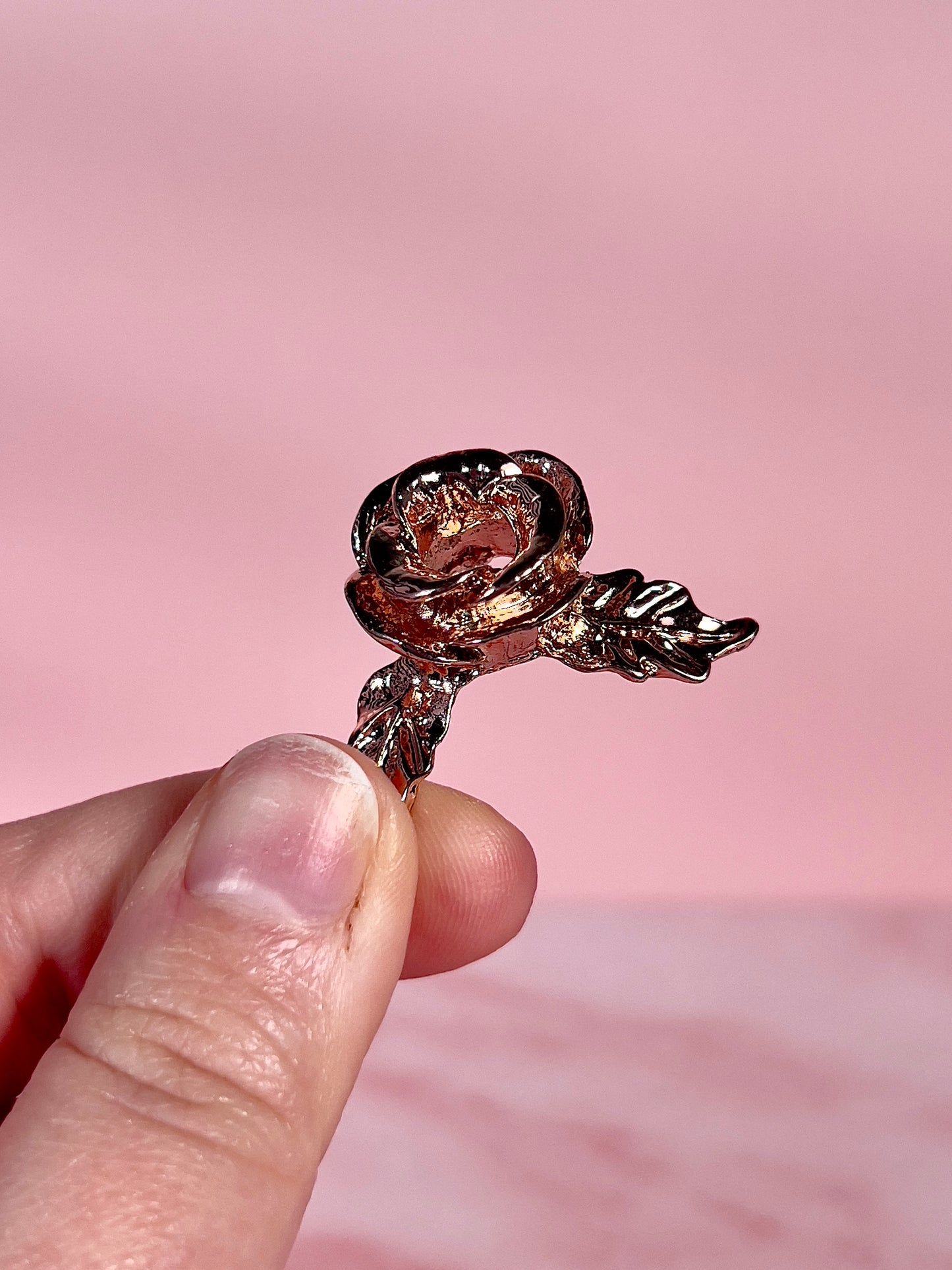 Rose Gold Rose Small Sphere Stand