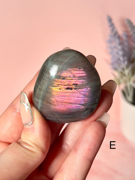 labradorite palm stones