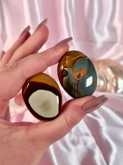 Mystery Mini Polychrome Pebble