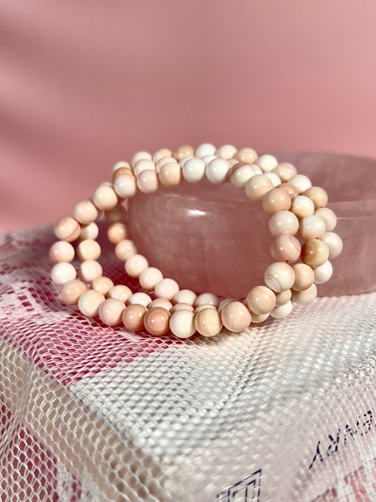 Queen Conch Bracelet