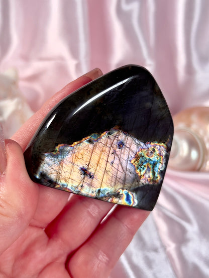 Split Flash Silver and Teal Labradorite Freeform from Finland