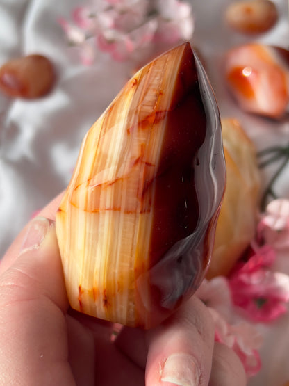 Small carnelian crystal flame