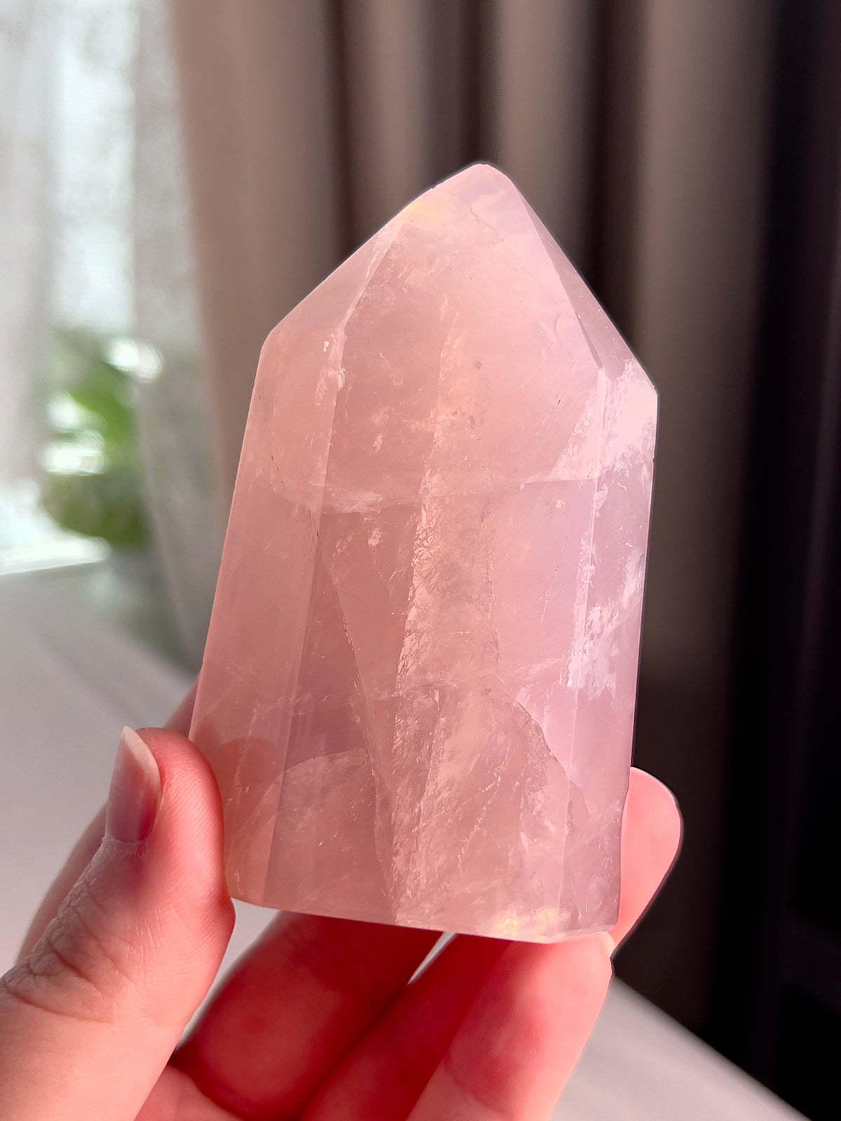 Jelly Mauvey Rose Quartz Tower
