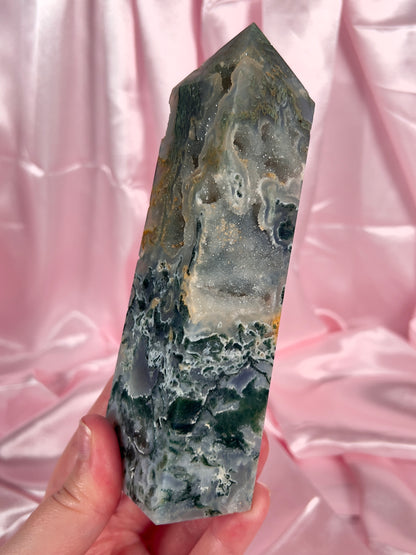 Druzy Moss Agate Tower