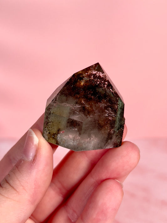 High Quality Garden Quartz Mini Tower from Brazil