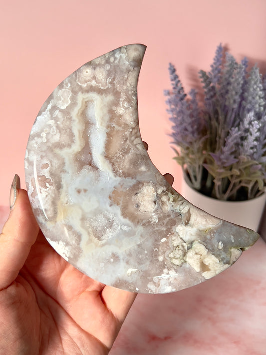 Statement Flower Agate Moon on Stand