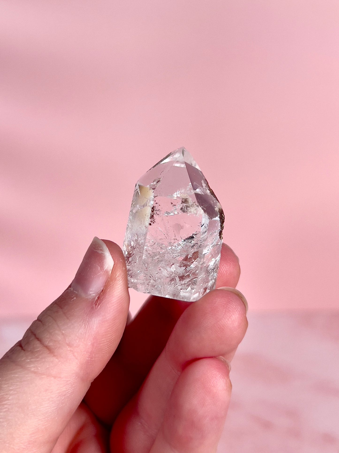 High Quality Garden Quartz Mini Tower from Brazil