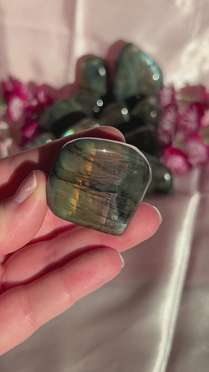 Mini Rainbow Flash Labradorite Freeform from Finland