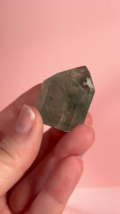 High Quality Garden Quartz Mini Tower from Brazil