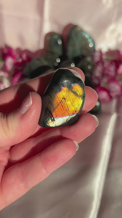 Mini Rainbow Flash Labradorite Freeform from Finland